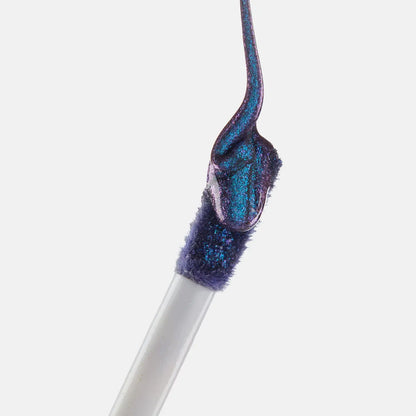 Peel-off lip stain; long-lasting and waterproof; transfer-proof and fade-resistant.