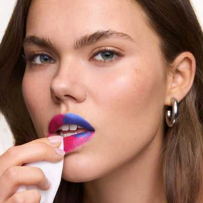 Peel-off lip stain; long-lasting and waterproof; transfer-proof and fade-resistant.